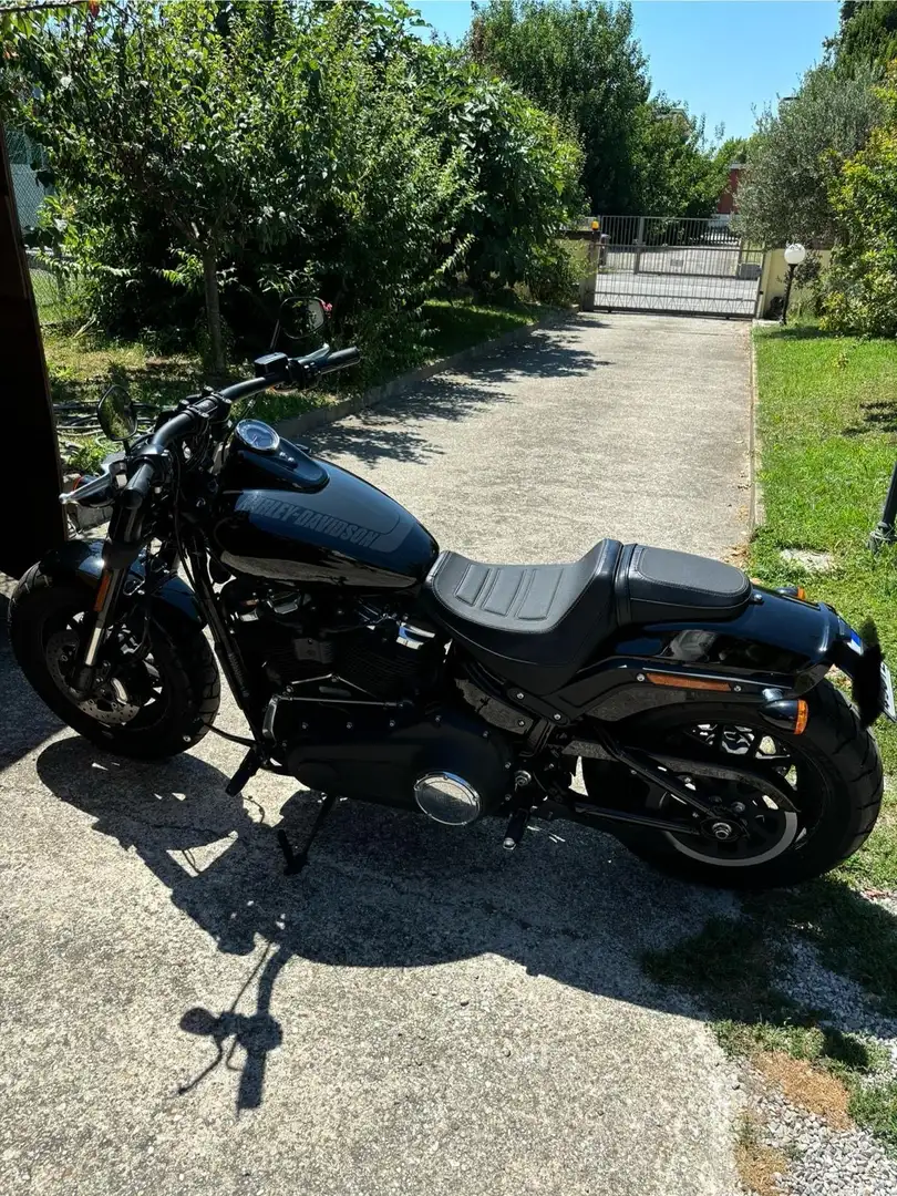 Harley-Davidson Fat Bob - 1