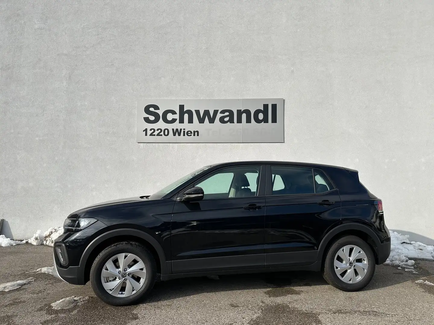 Volkswagen T-Cross 4Me TSI Schwarz - 1