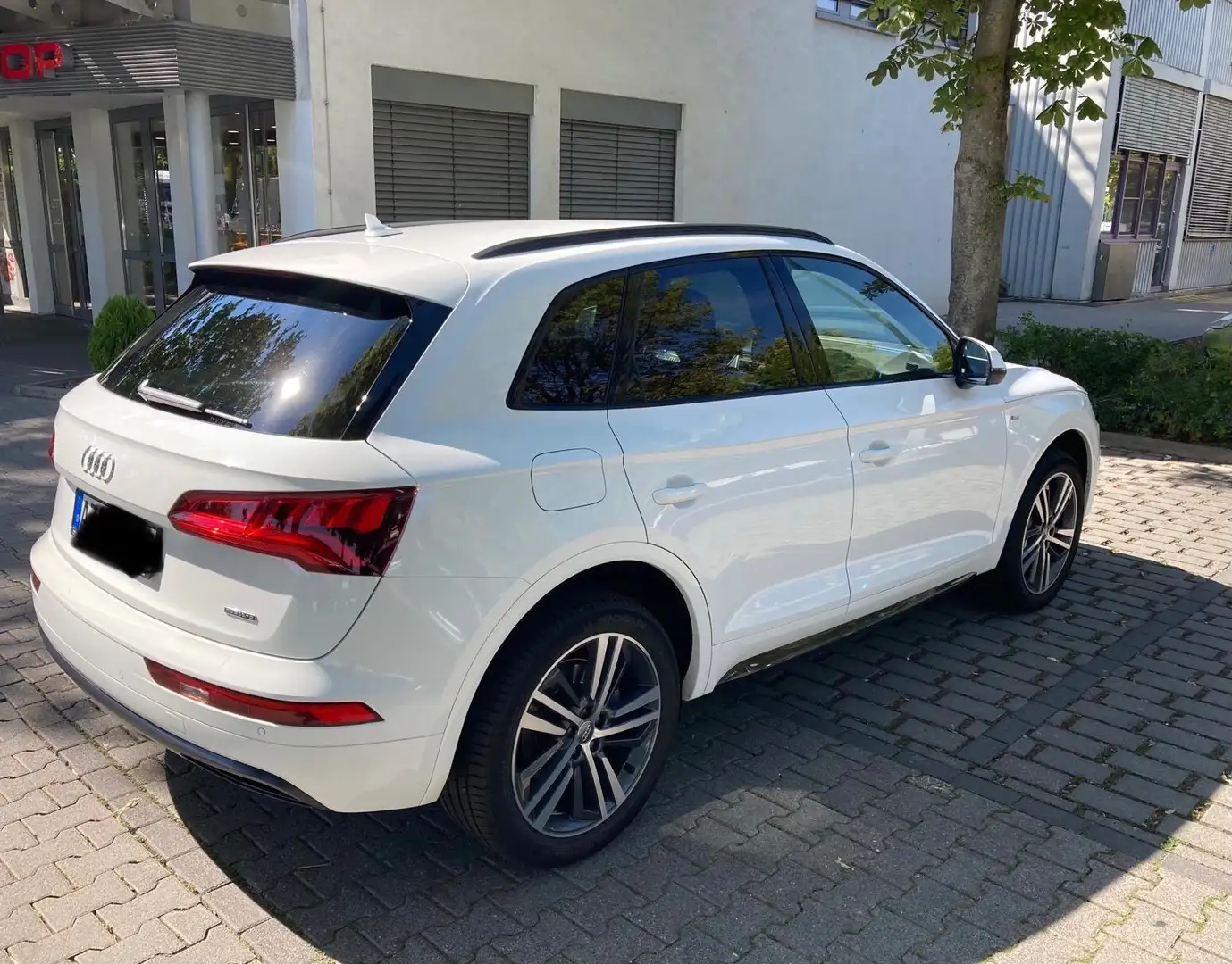 Audi Q5 Q5 Diesel 40 TDI quattro sport Weiß - 2