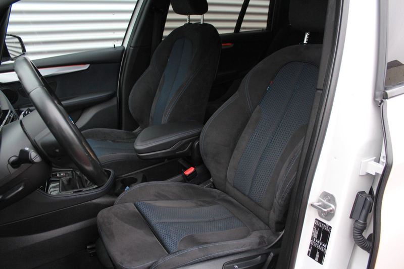 BMW 218 216i GRAN TOURER M SPORTPAKET KLIMA NAVI PDC — photo 10