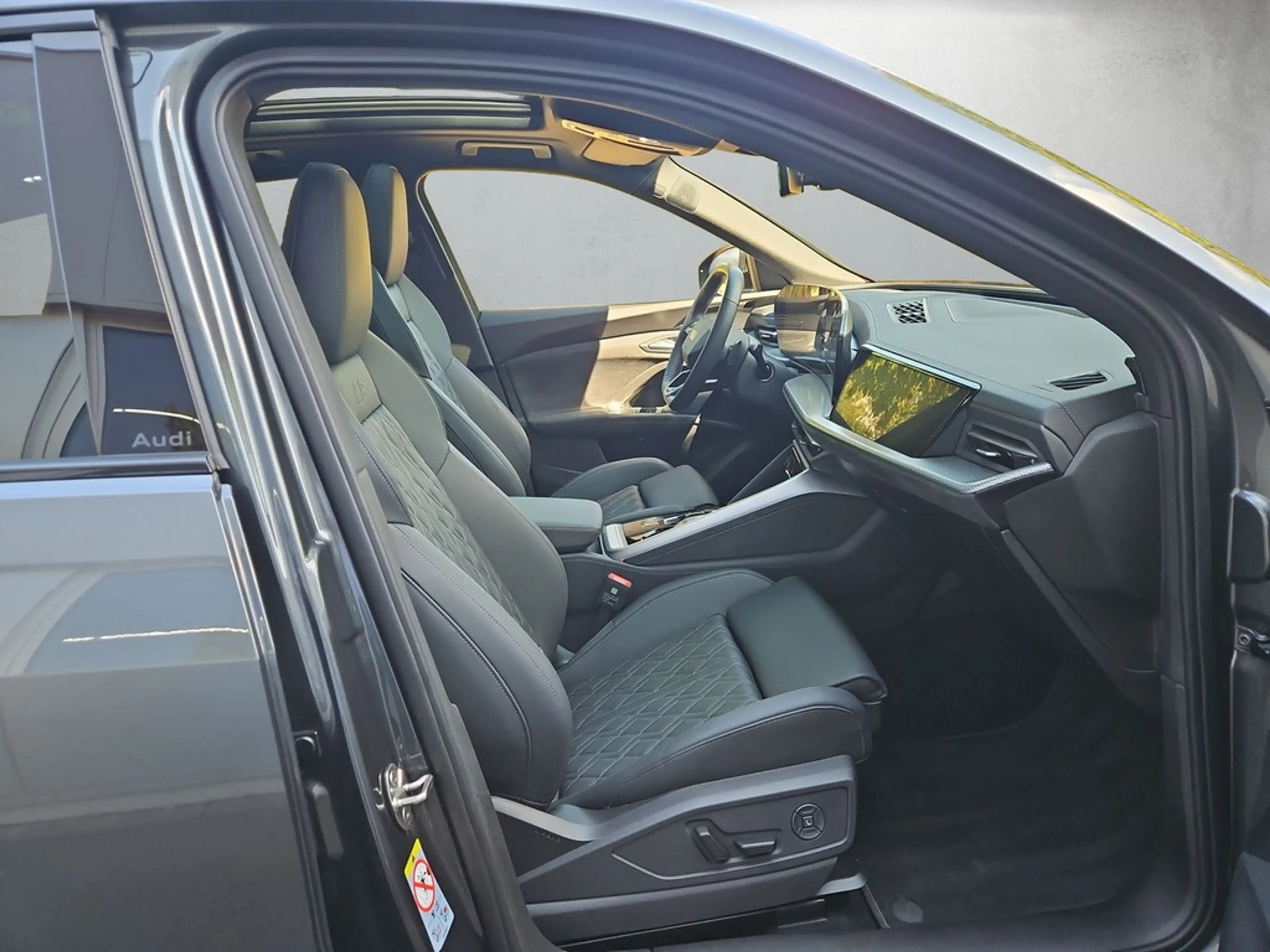 Audi SQ5 3.0 TFSI quattro S tronic *B&O*Pano*TechPro* — photo 13