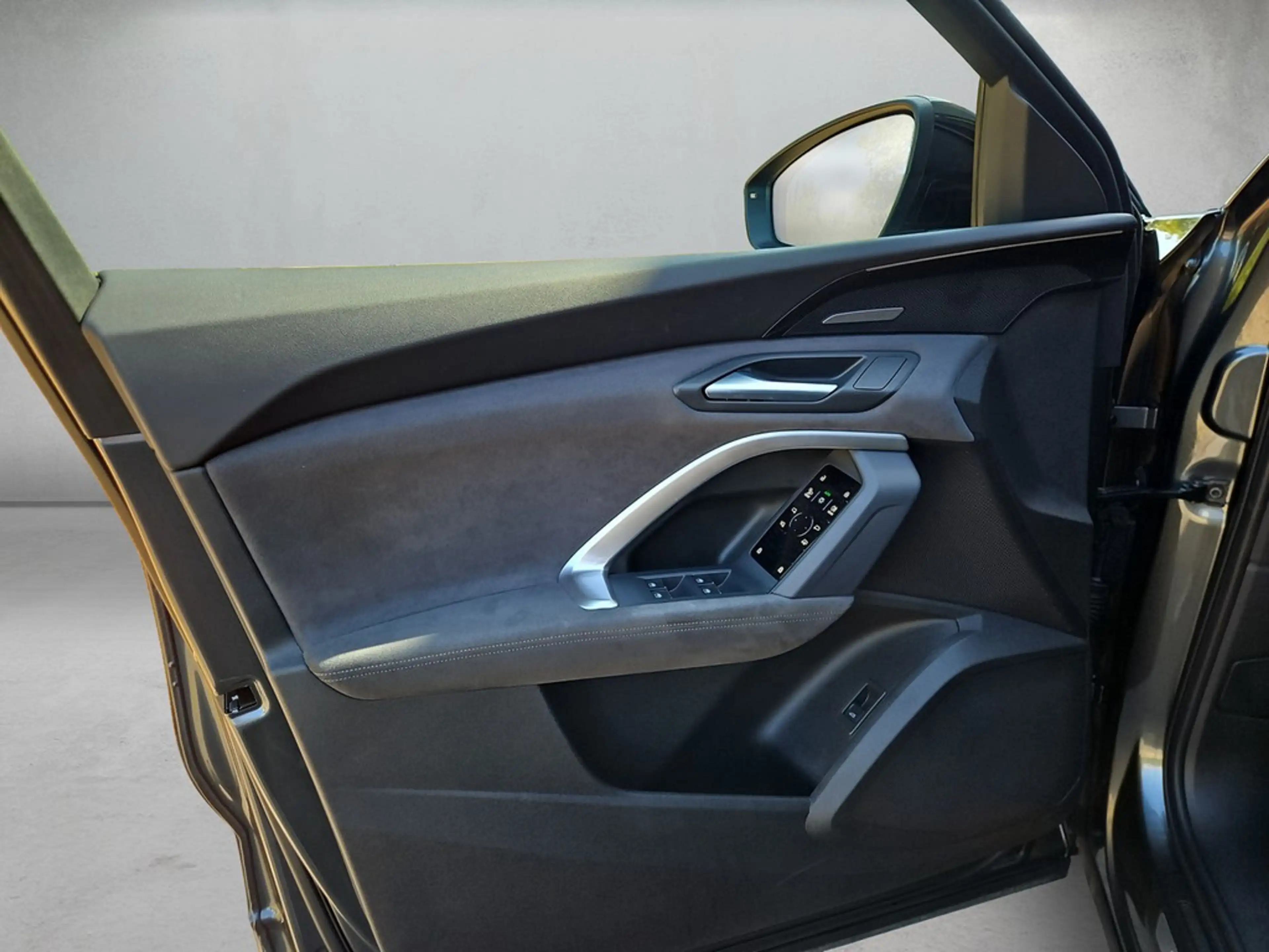 Audi SQ5 3.0 TFSI quattro S tronic *B&O*Pano*TechPro* — photo 6