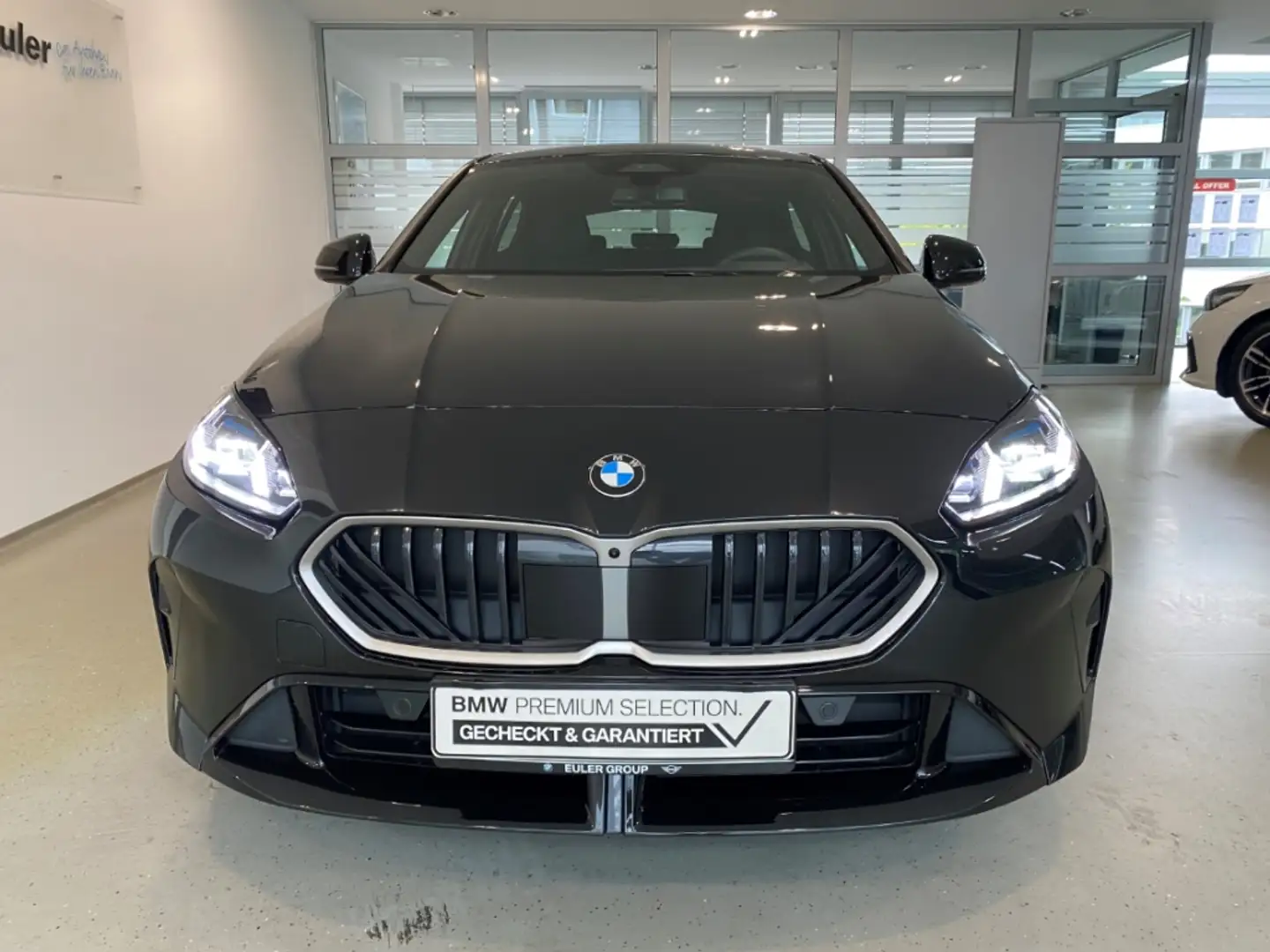 BMW 120 M Sport H/K HUD LCProf ParkAss+ DA+ ad.M-FW Sonnen Schwarz - 2