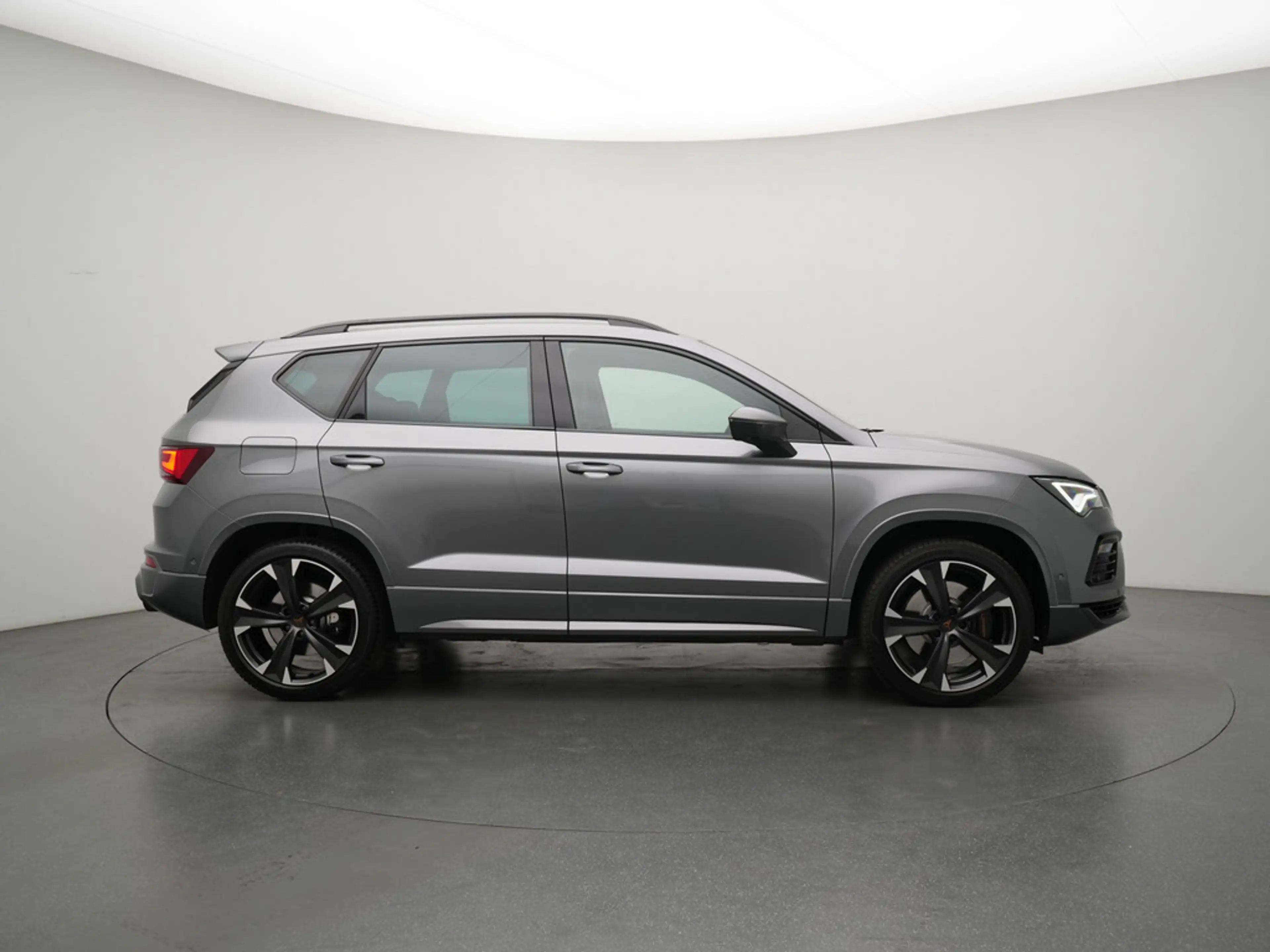 CUPRA Ateca VZ 4Drive DSG AHK DCC ACC 360° NAVI LED — photo 3
