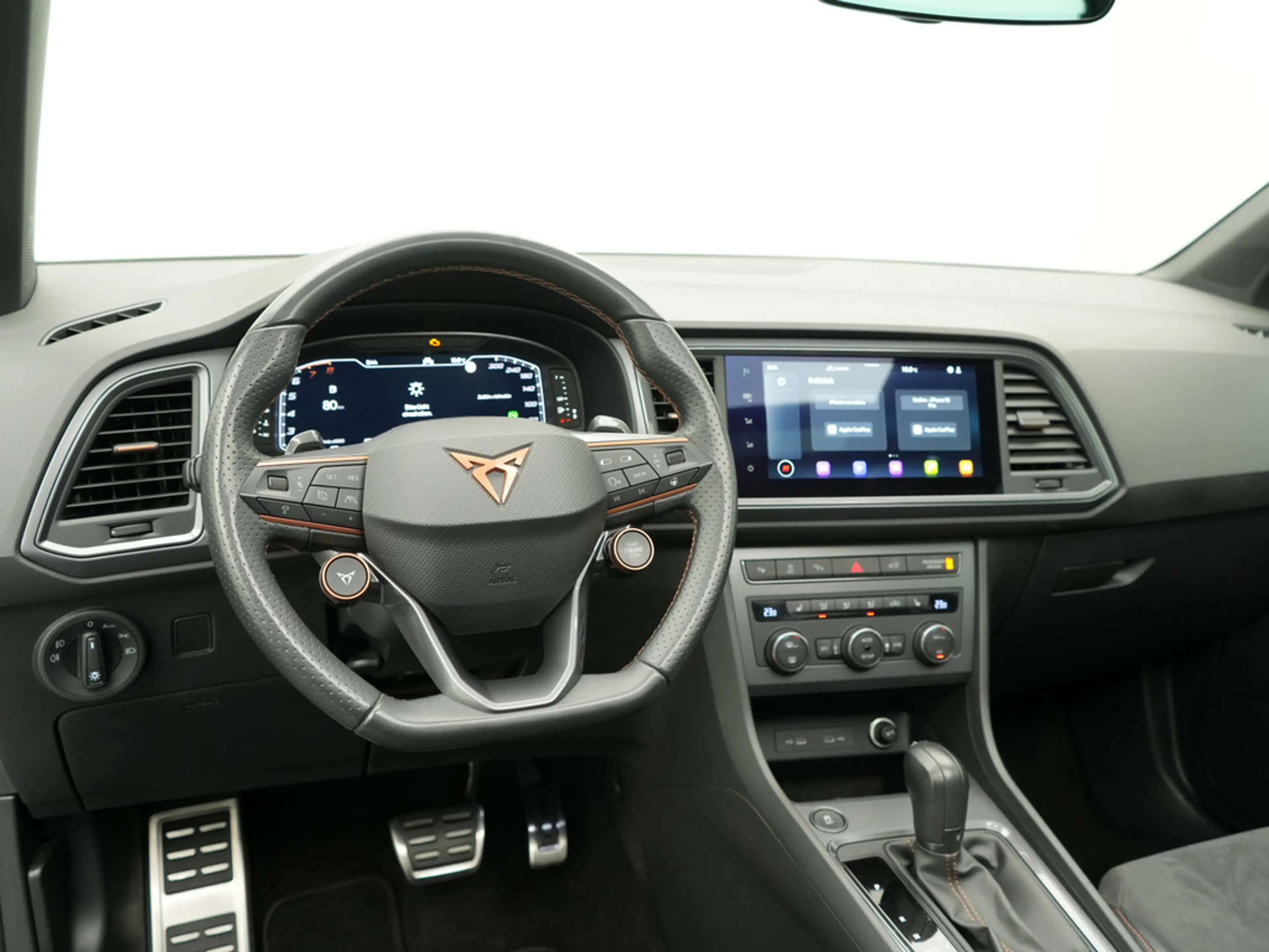 CUPRA Ateca VZ 4Drive DSG AHK DCC ACC 360° NAVI LED — photo 7