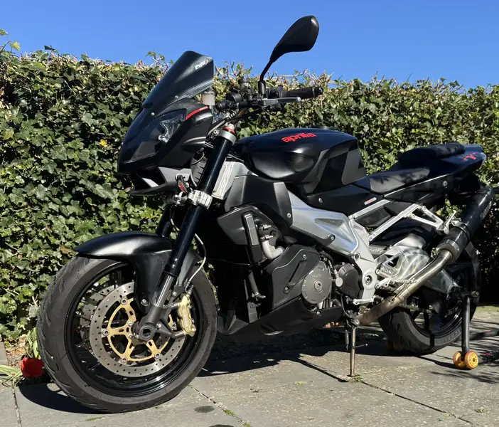 Aprilia Tuono
