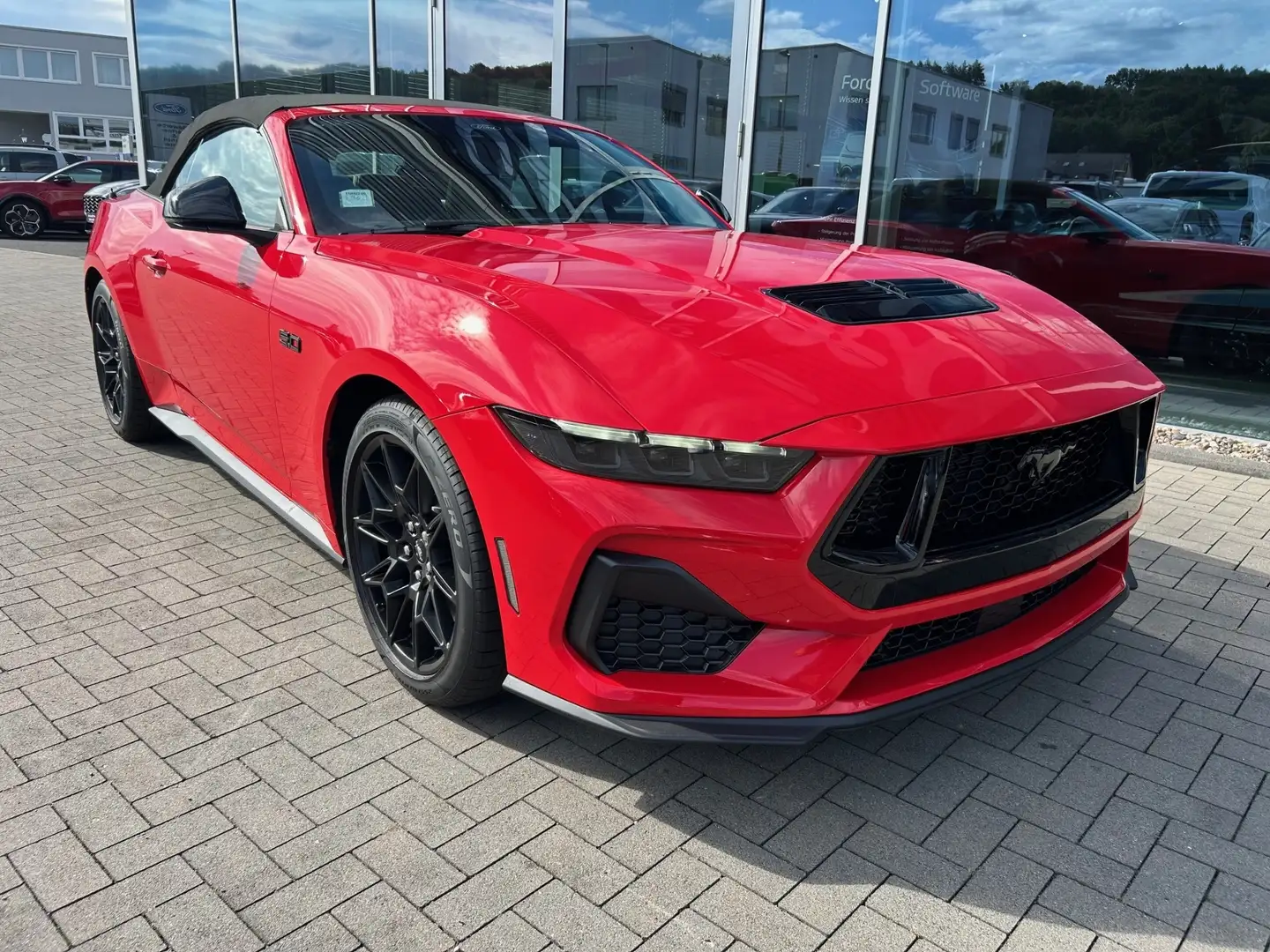 Ford Mustang GT *Nite Pony Styling *MagneRide Rot - 2
