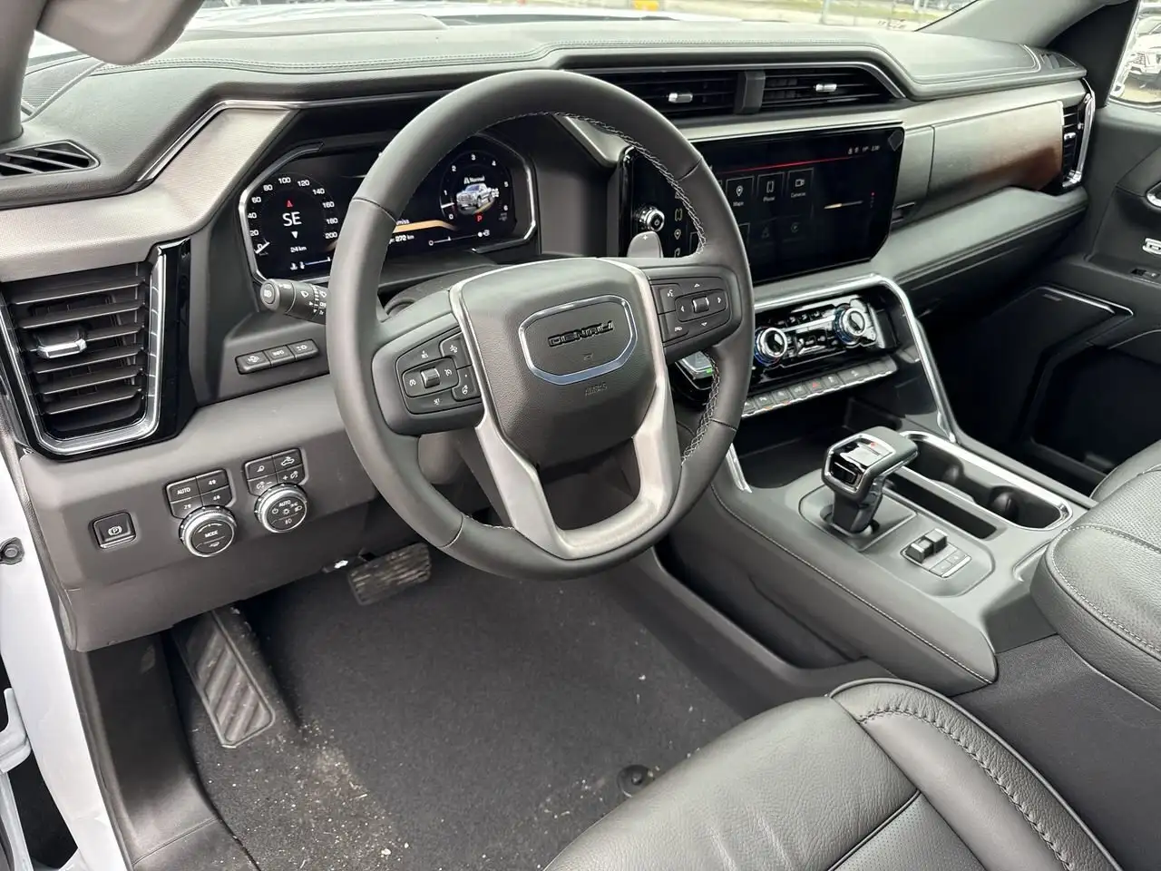GMC Sierra 1500 снимка GMC Sierra 1500