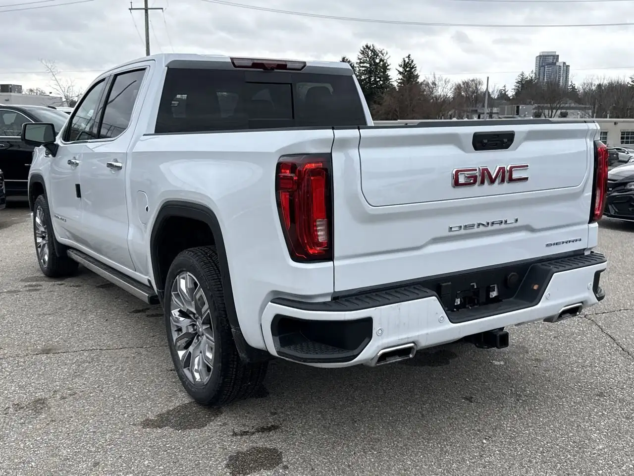 GMC Sierra 1500 снимка GMC Sierra 1500