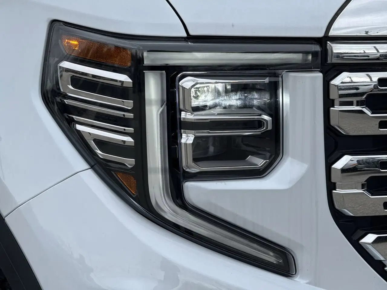 GMC Sierra 1500 снимка GMC Sierra 1500