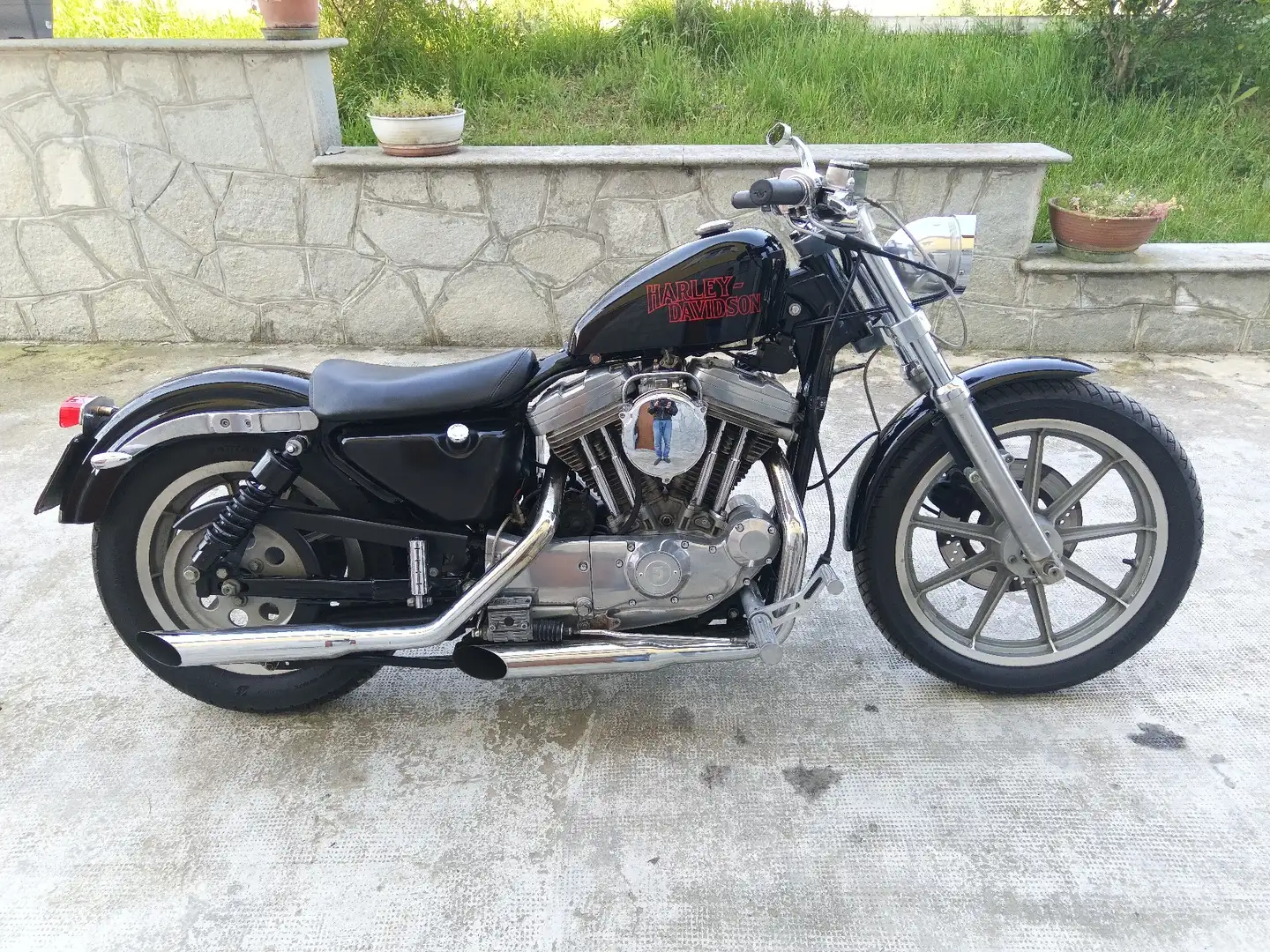 Harley-Davidson Sportster 883 Černá - 1
