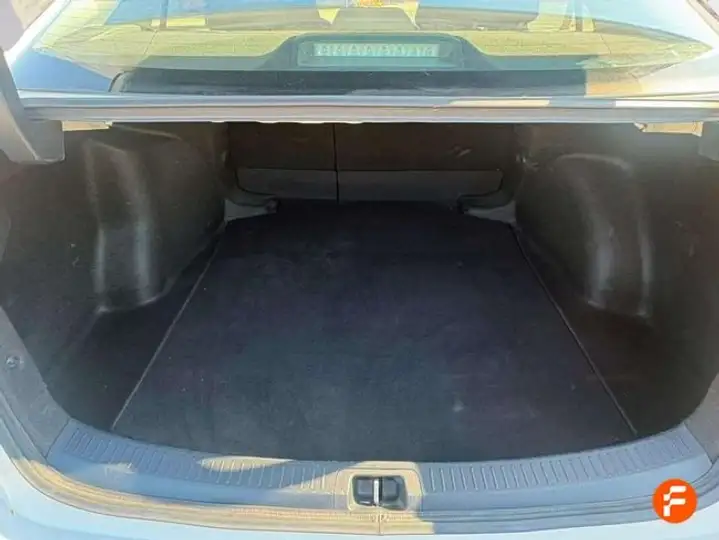 Toyota Auris 2022, foto 21