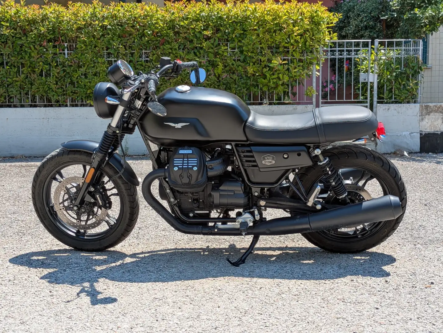 Moto Guzzi V 7 III STONE Nero - 1