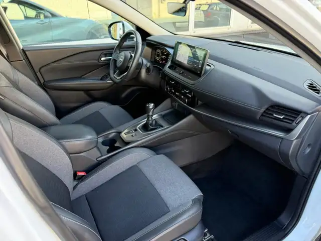 Nissan Qashqai view 12