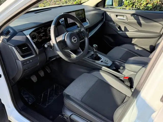 Nissan Qashqai view 8