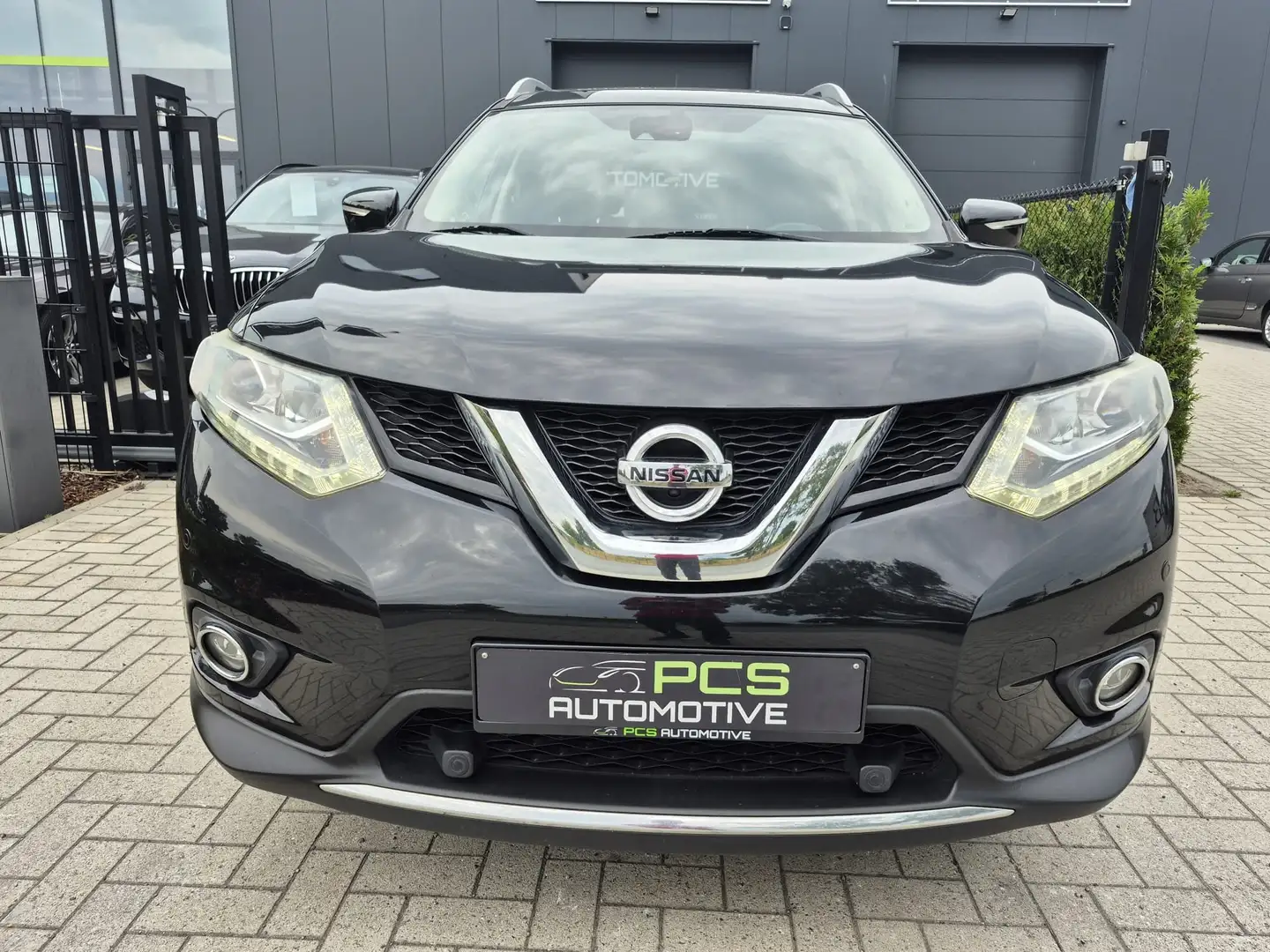 Nissan X-Trail 1.6 dCi Tekna Automaat / 171.000KM / 2016 Black - 2
