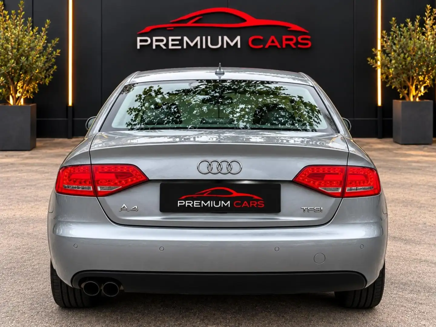 Audi A4 2.0 TFSI Gris - 2