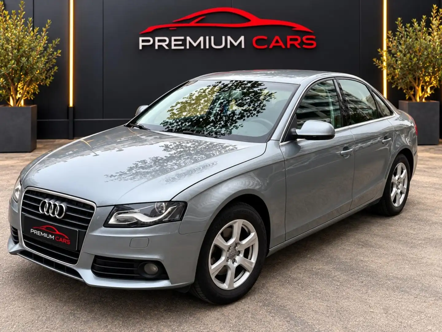 Audi A4 2.0 TFSI Gris - 1