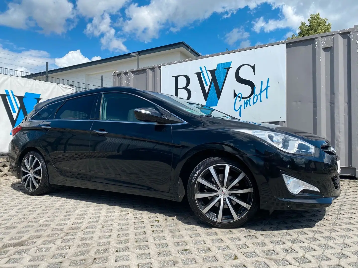 Hyundai i40 cw Style /AHK/Xenon/Navi/Kamera/Tempomat*SHZ Nero - 1