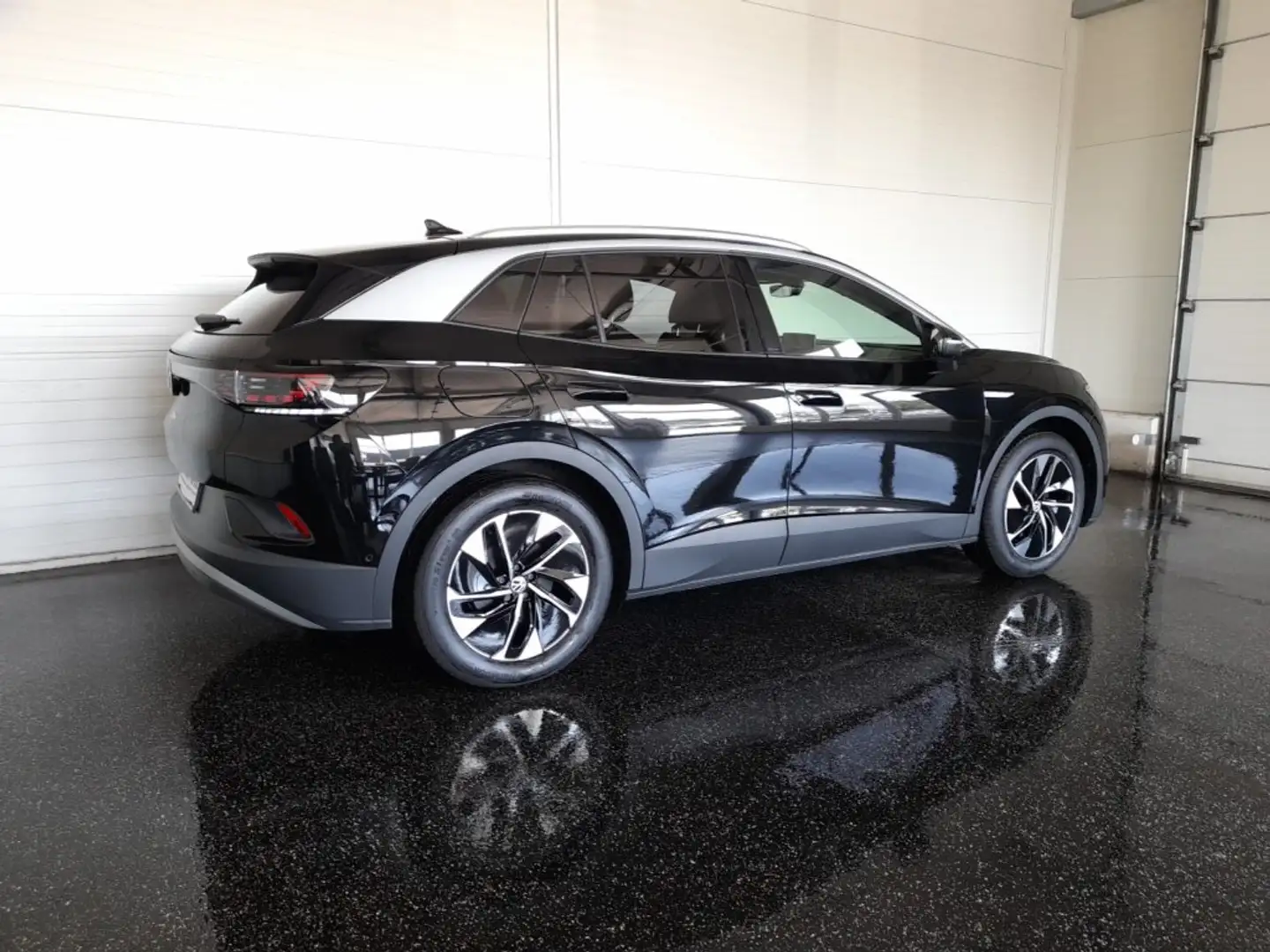 Volkswagen ID.4 "STYLE & SPORT" 77 kWh *SKY / WÄRMEPUMPE / MATRIX-LED / AHV & KAMERA / SPORT, DESIGN, KOMFORT, STYLE & ASS PAKET PLUS* Schwarz - 2