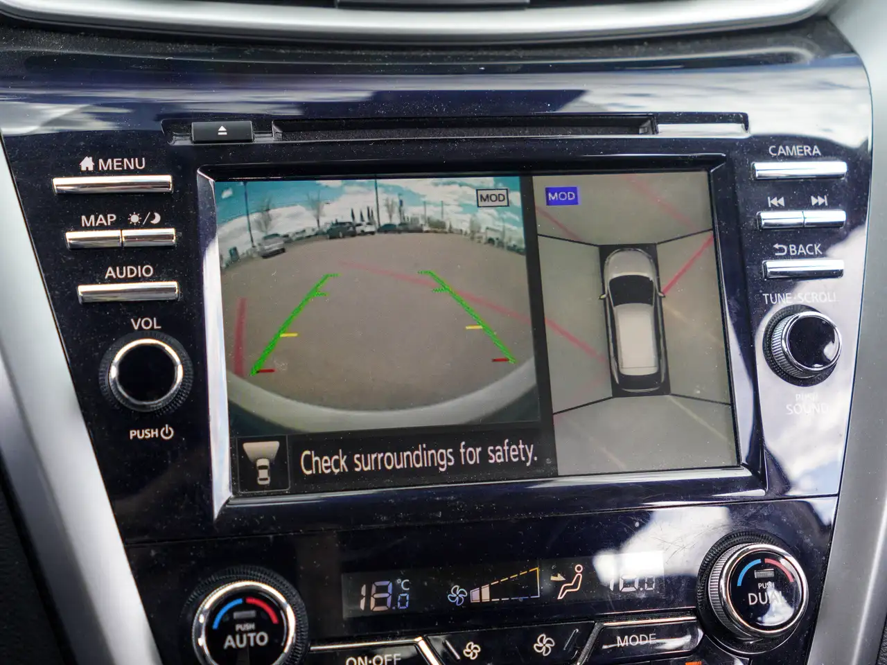 Nissan Murano снимка Nissan Murano