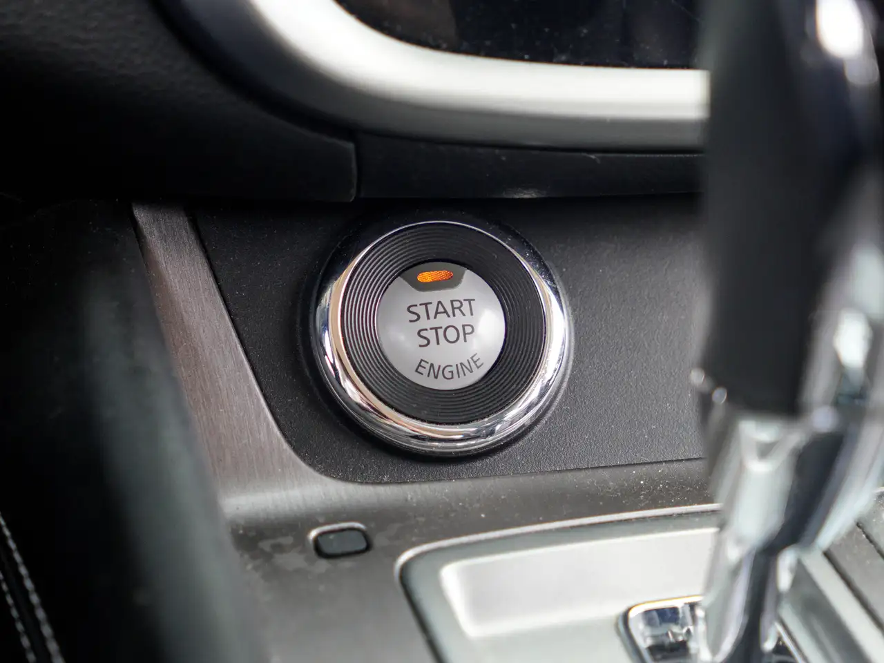 Nissan Murano снимка Nissan Murano