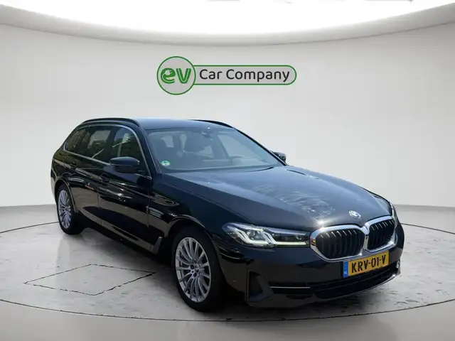 BMW 5 Series view 2