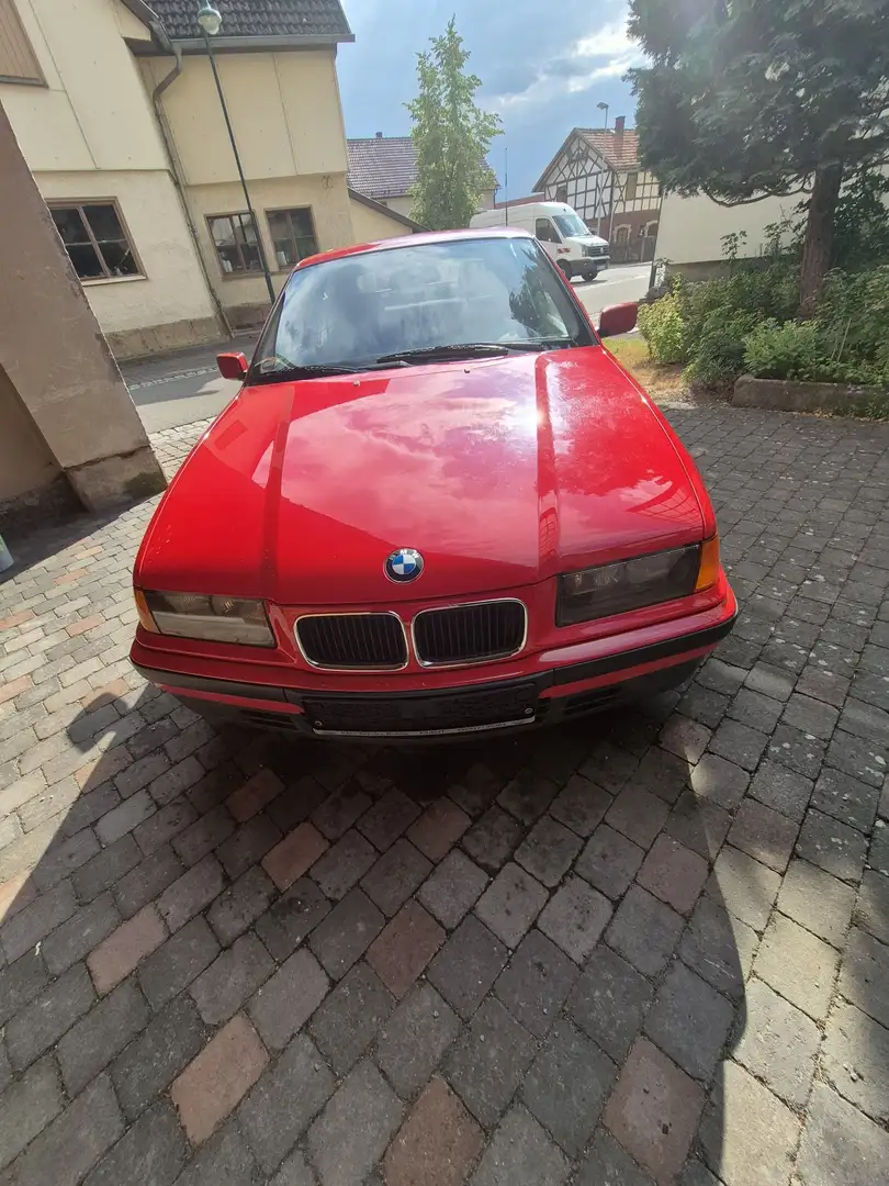 BMW 316 316i - 2