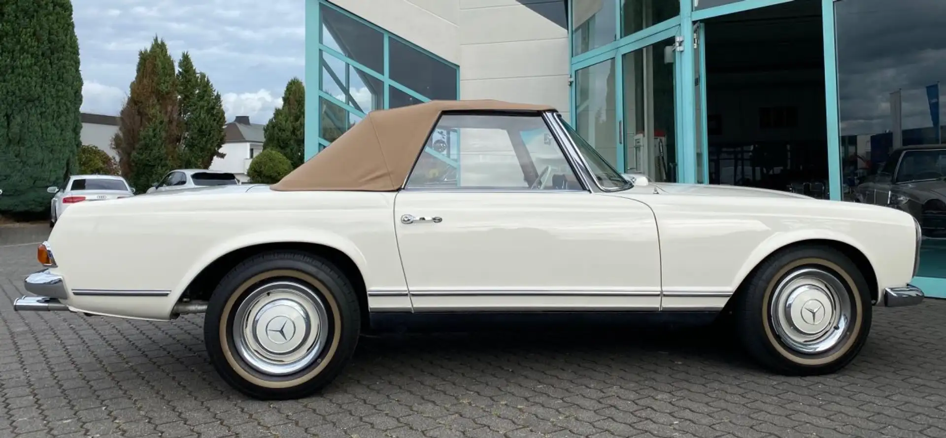 Mercedes-Benz 230 SL Pagode 113 in gutem Zustand Alb - 1
