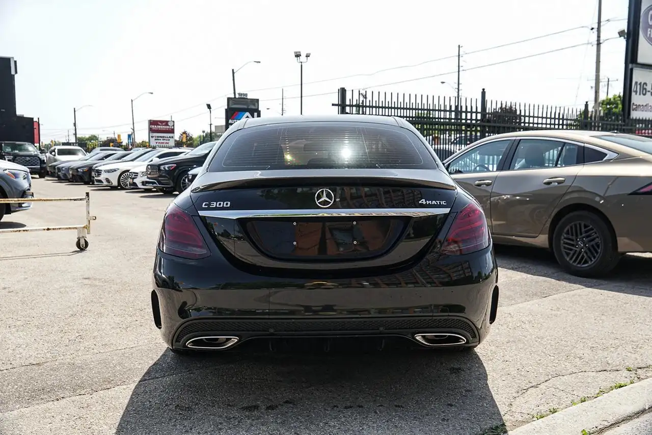Mercedes-Benz C-Class photo Mercedes-Benz C-Class