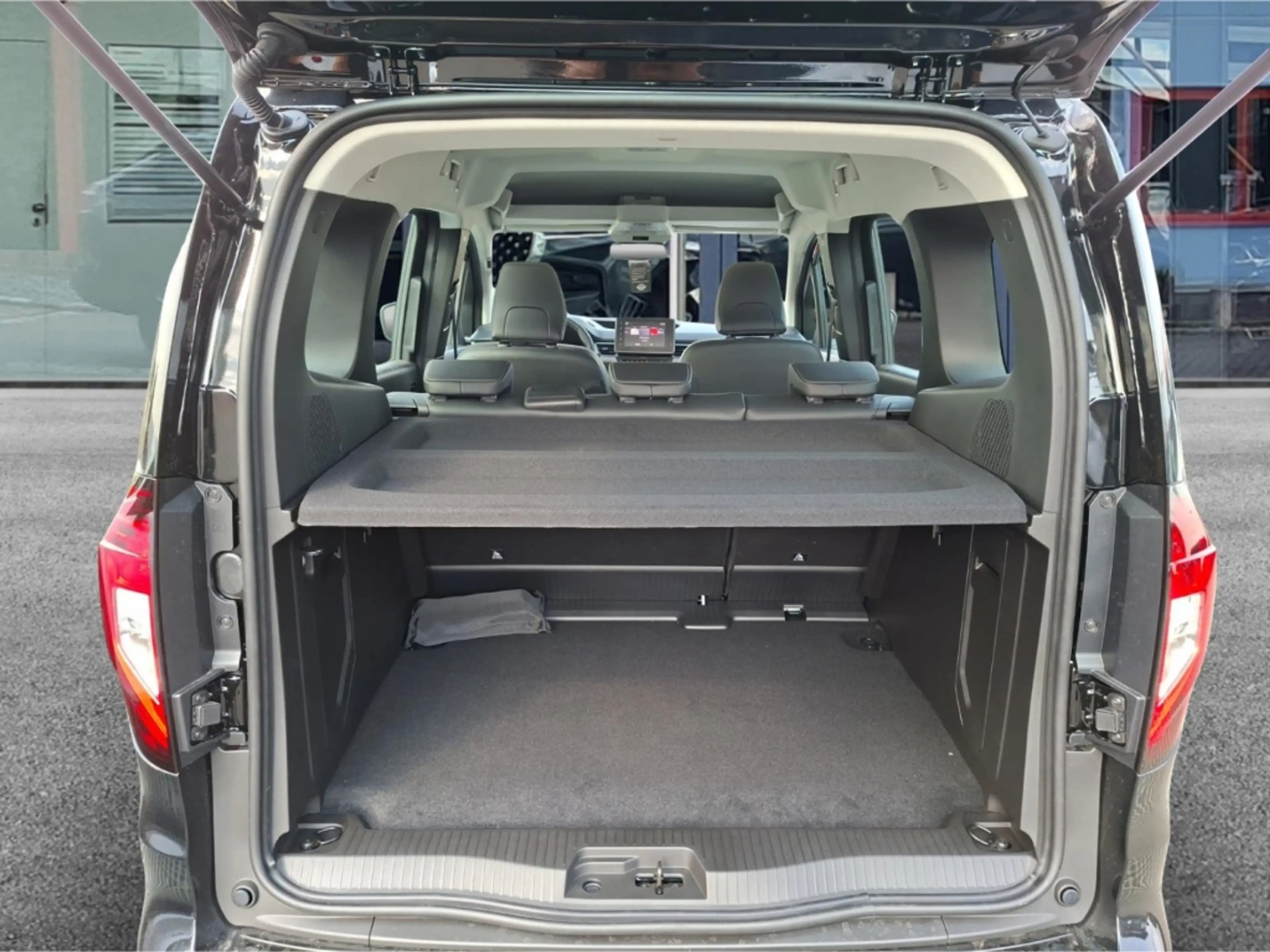 Nissan Townstar N-Tec Kombi L1 130 DIG-T °Navi°Kamera° — photo 6