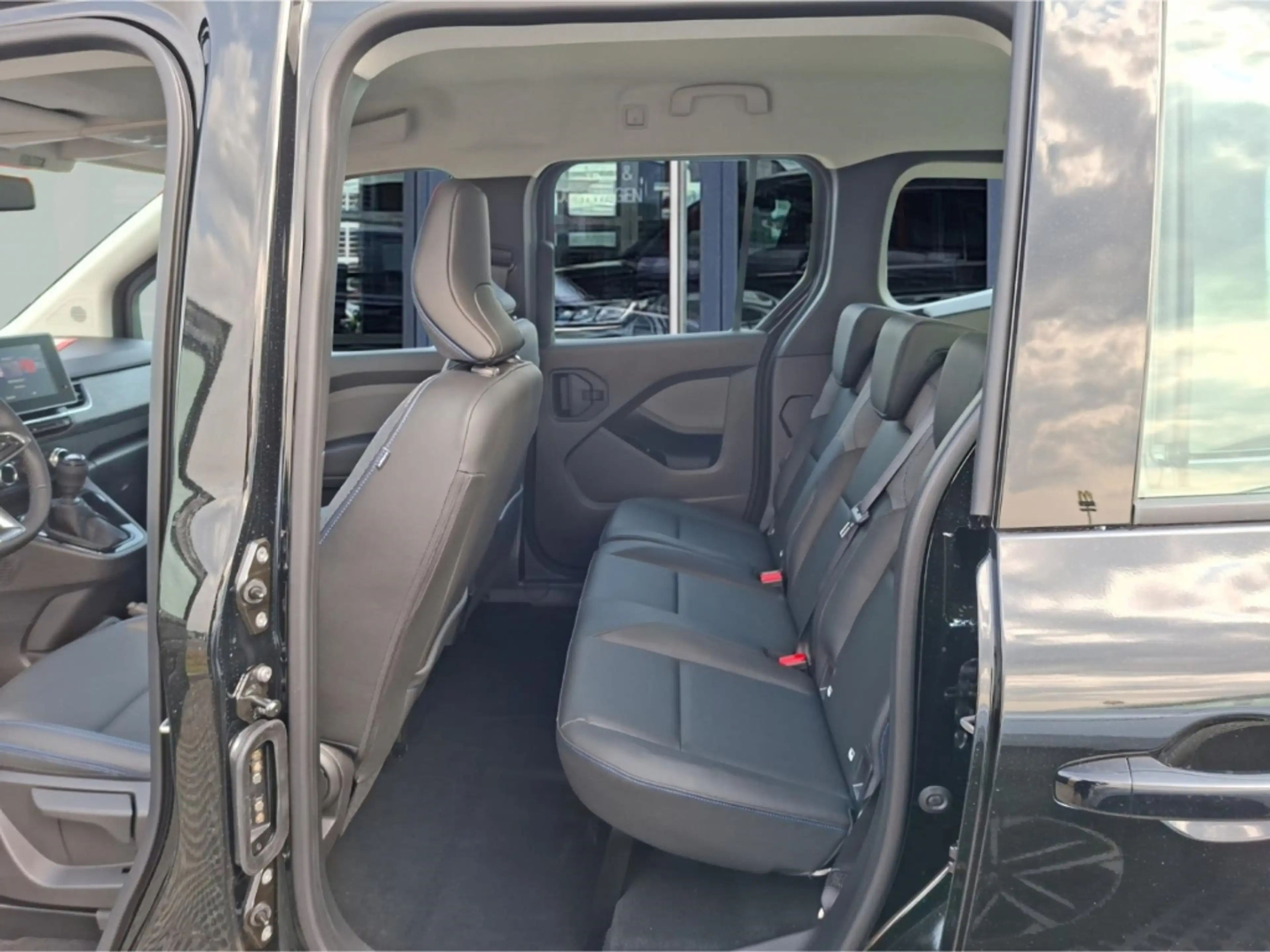 Nissan Townstar N-Tec Kombi L1 130 DIG-T °Navi°Kamera° — photo 8
