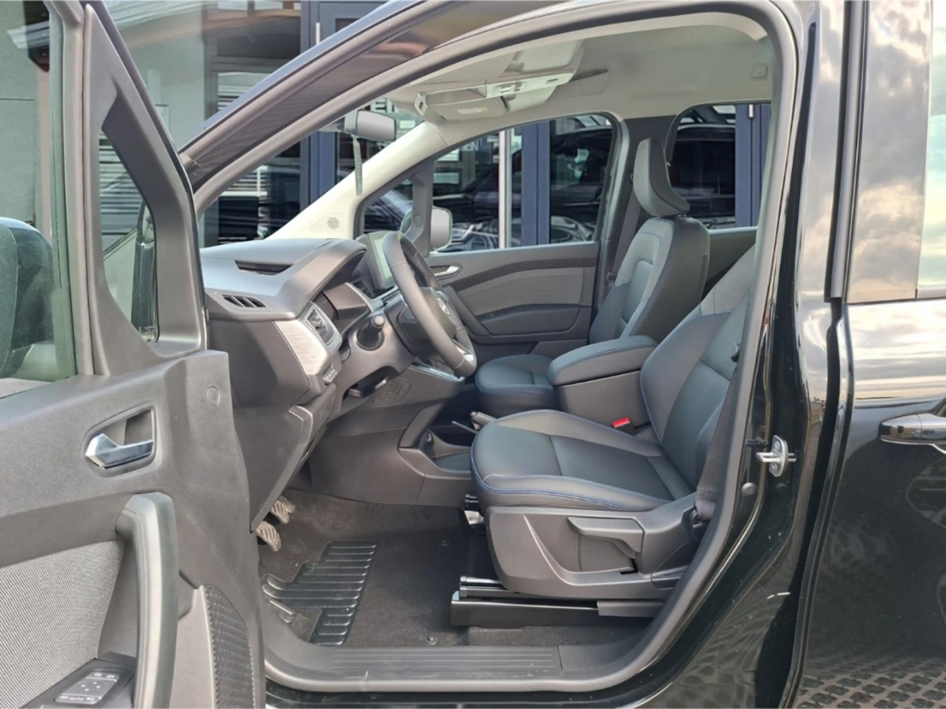 Nissan Townstar N-Tec Kombi L1 130 DIG-T °Navi°Kamera° — photo 7