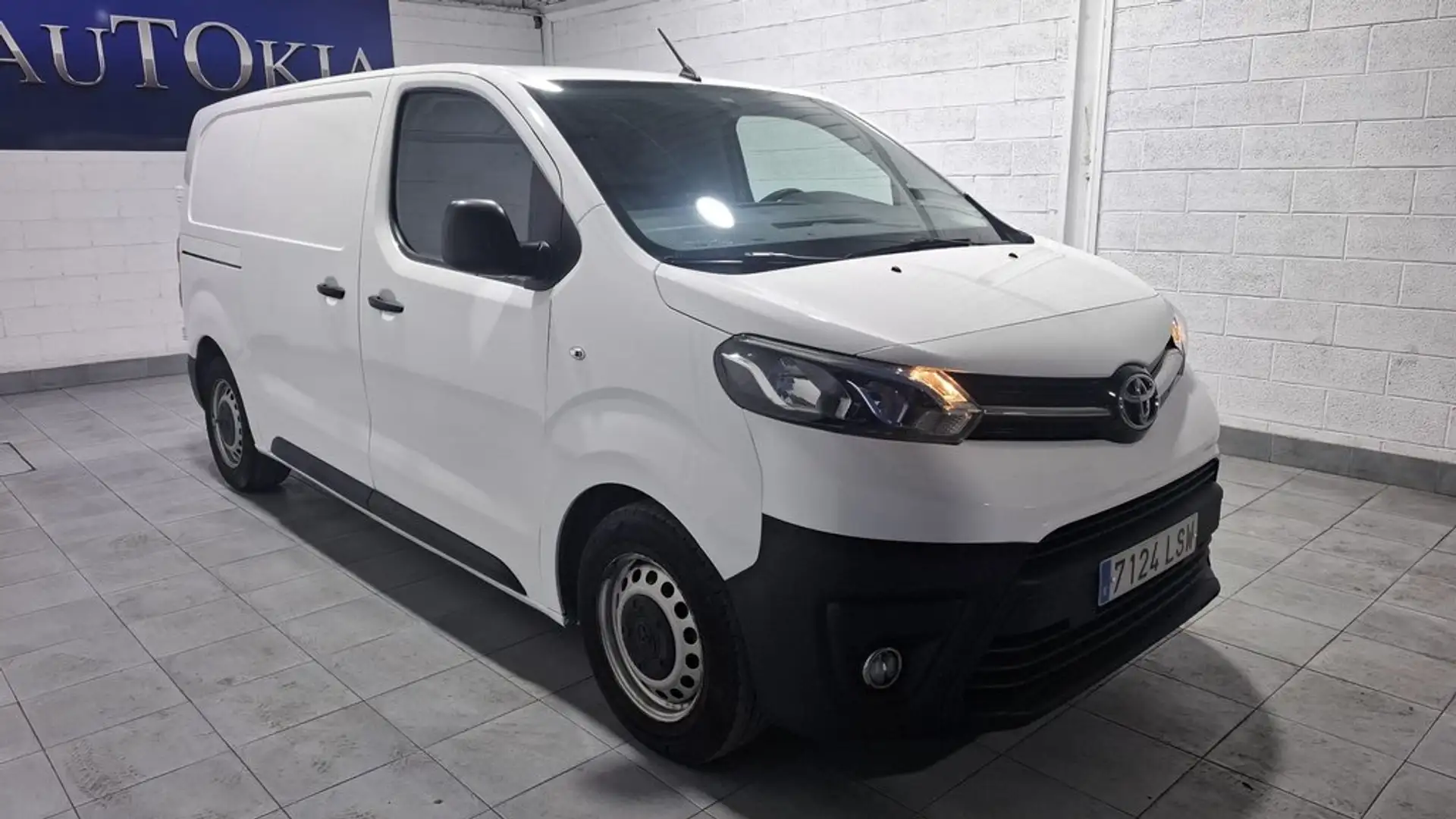 Toyota Proace 1.5D 100CV GX 1PL 2PT L1 Weiß - 2