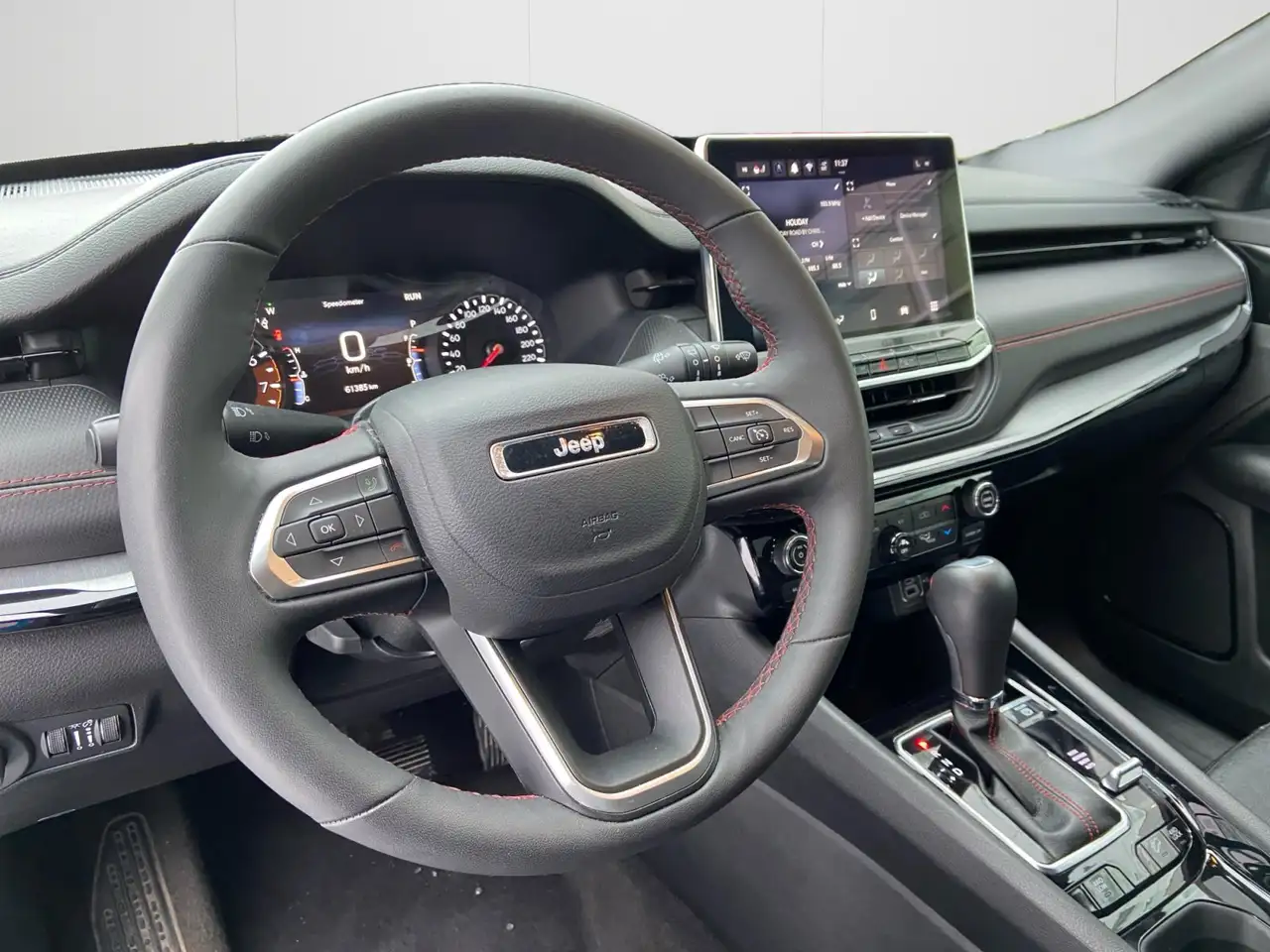 Jeep Compass снимка Jeep Compass
