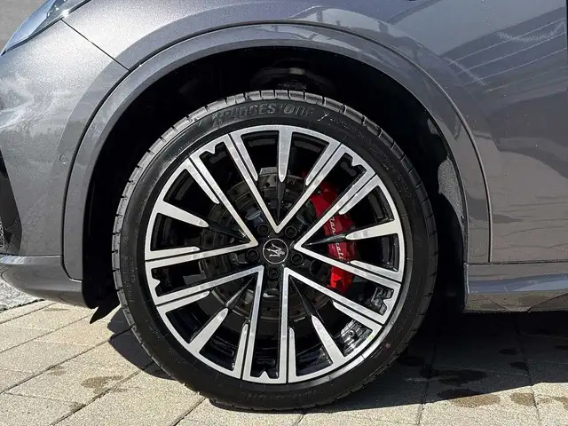 Maserati Grecale view 9