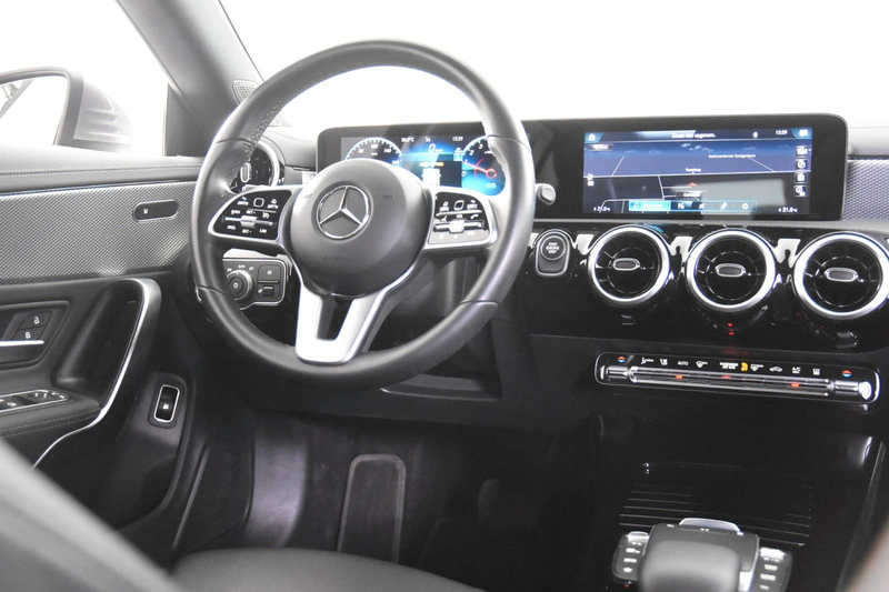 Mercedes-Benz CLA 250 CLA 250e SB *1.Hand*T-Leder*SHZ*Navi*AHK* — photo 9