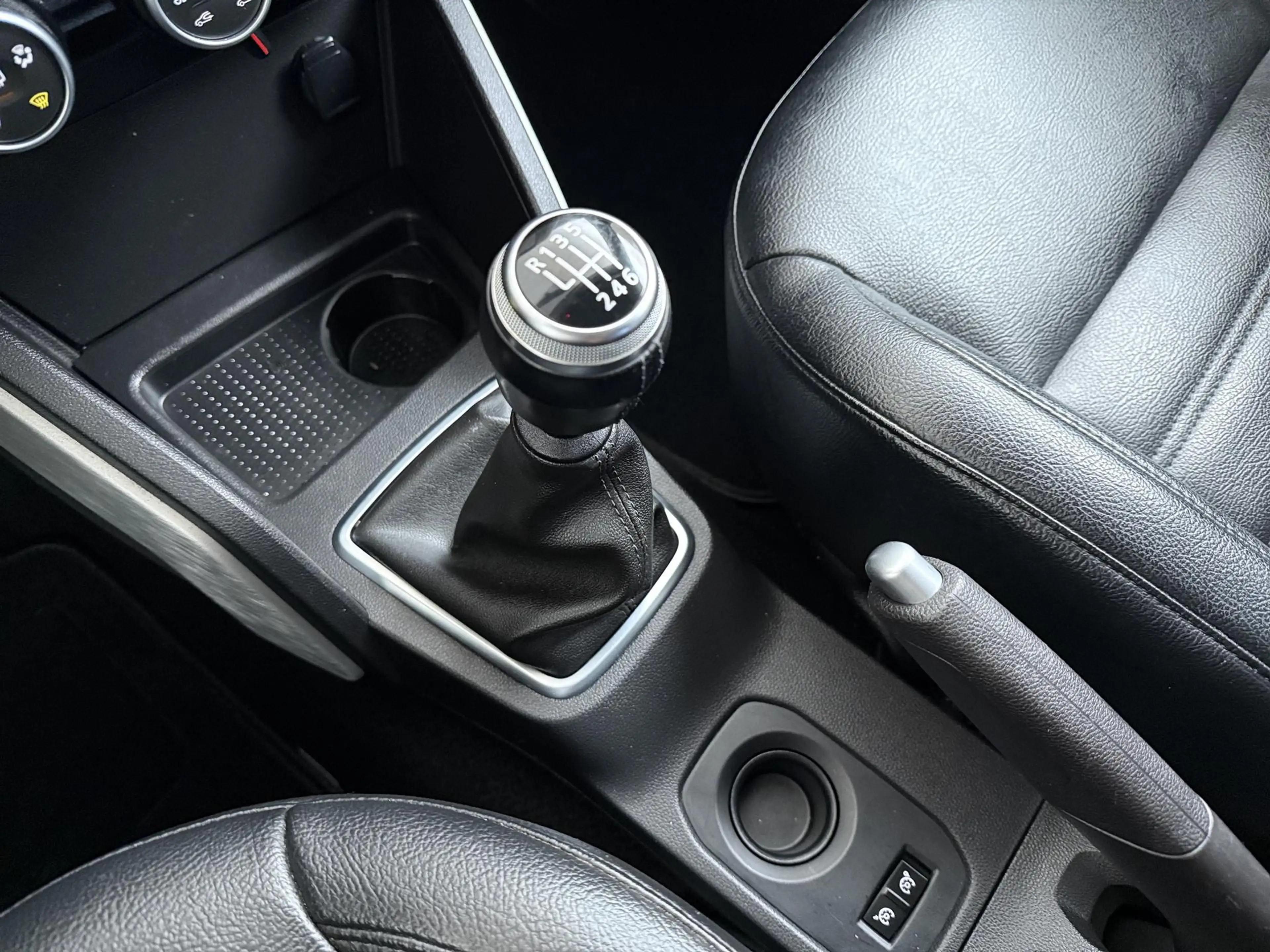 Dacia Duster TCe 100 Bi-Fuel Prestige | Trekhaak | Lederen Bekl — photo 12