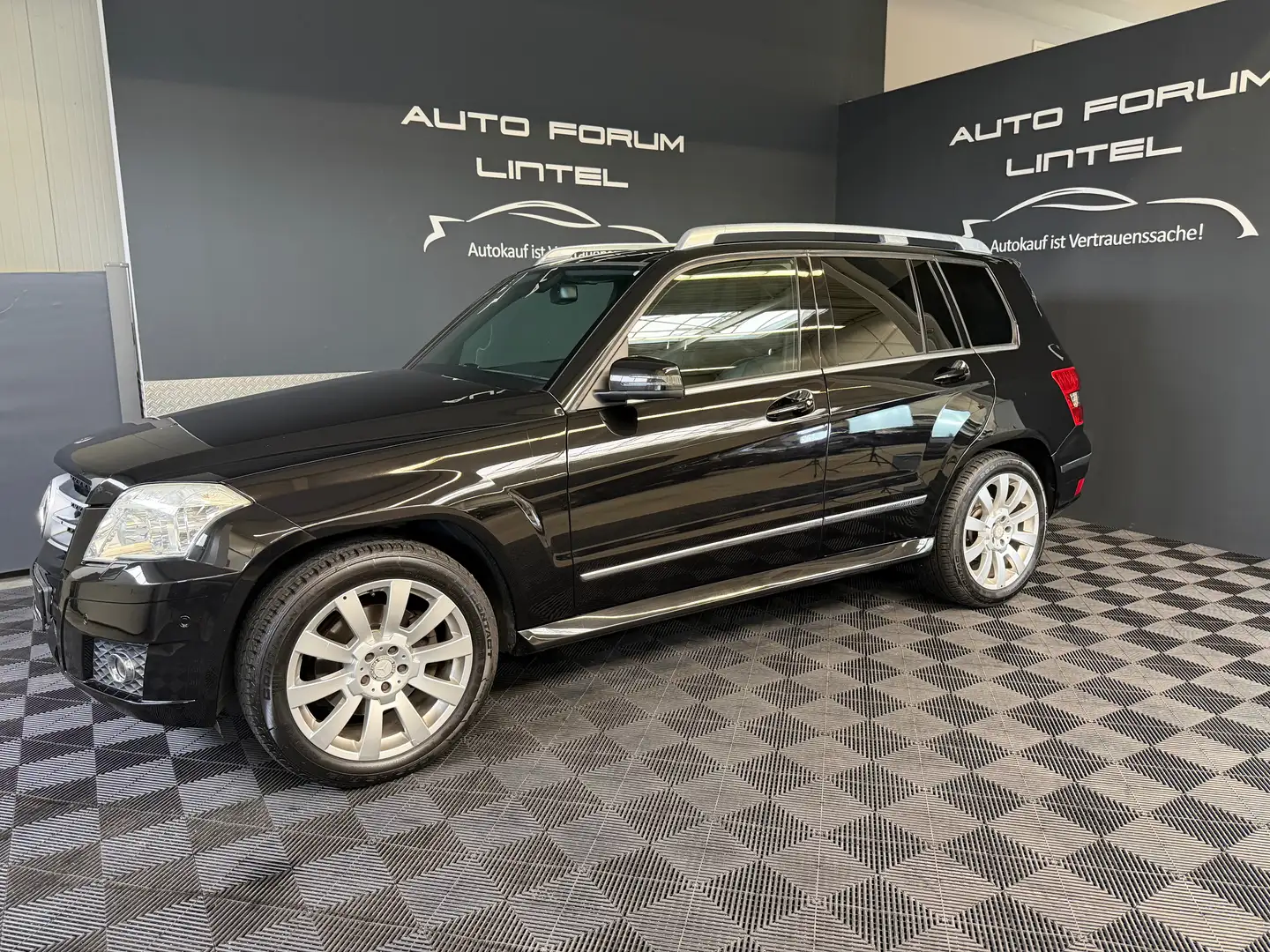 Mercedes-Benz GLK 280 GLK 280 4Matic Automatik-XENON-LEDER-TÜV 02.28- Schwarz - 2