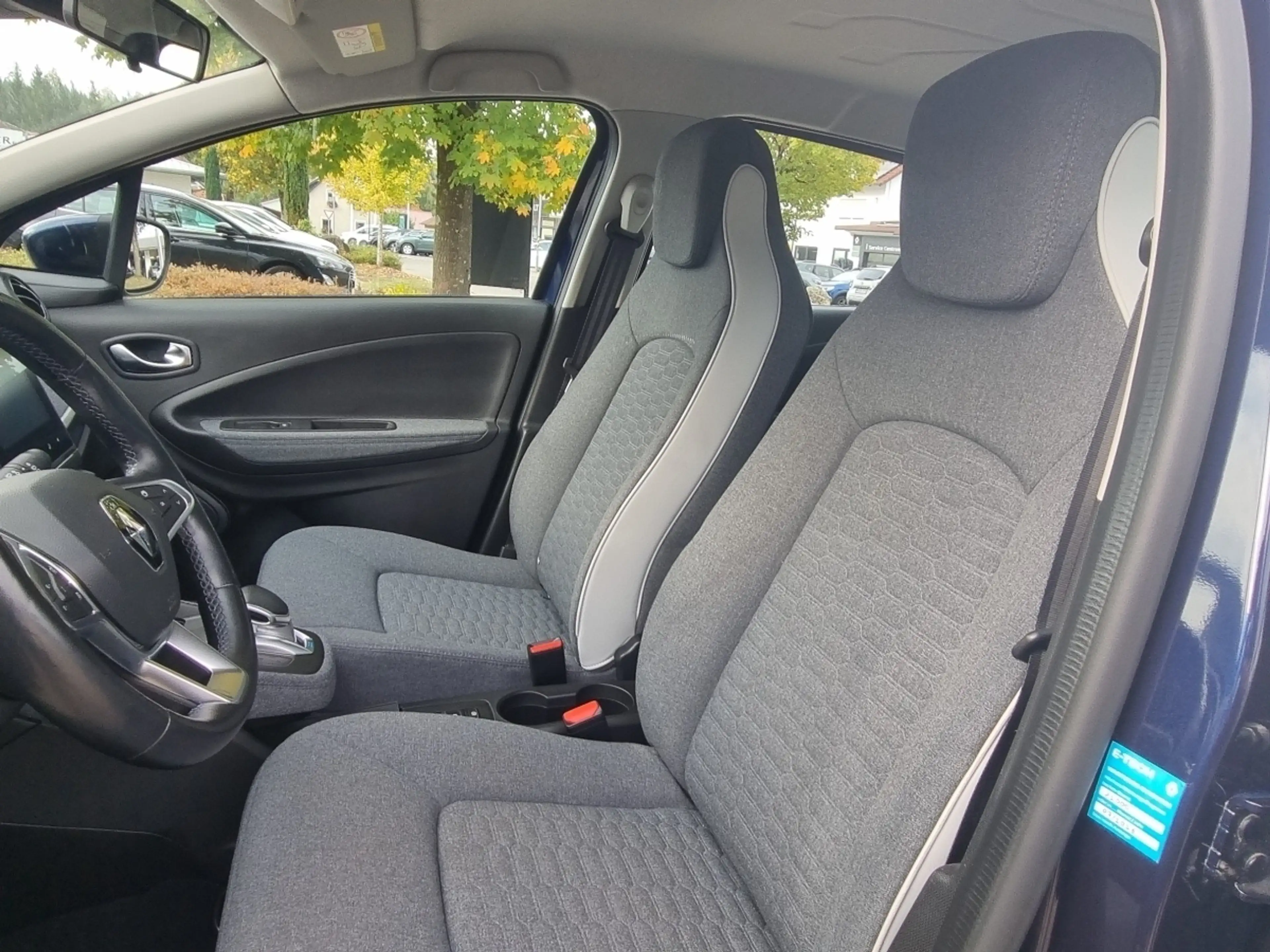 Renault ZOE Evolution EV50 110 — photo 7