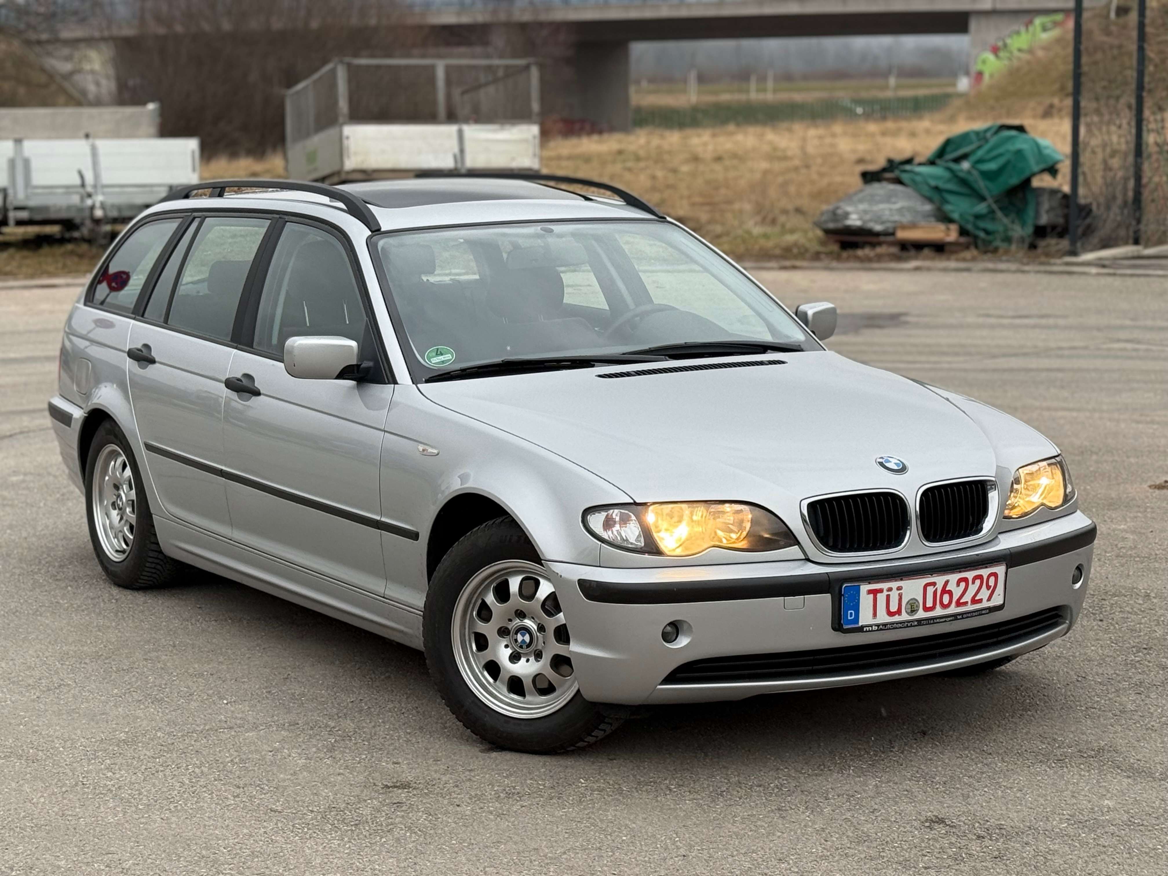 Second hand Bmw 3 Series 