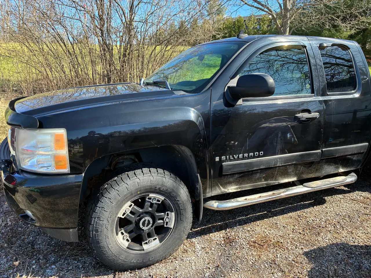 Chevrolet Silverado 1500 снимка Chevrolet Silverado 1500