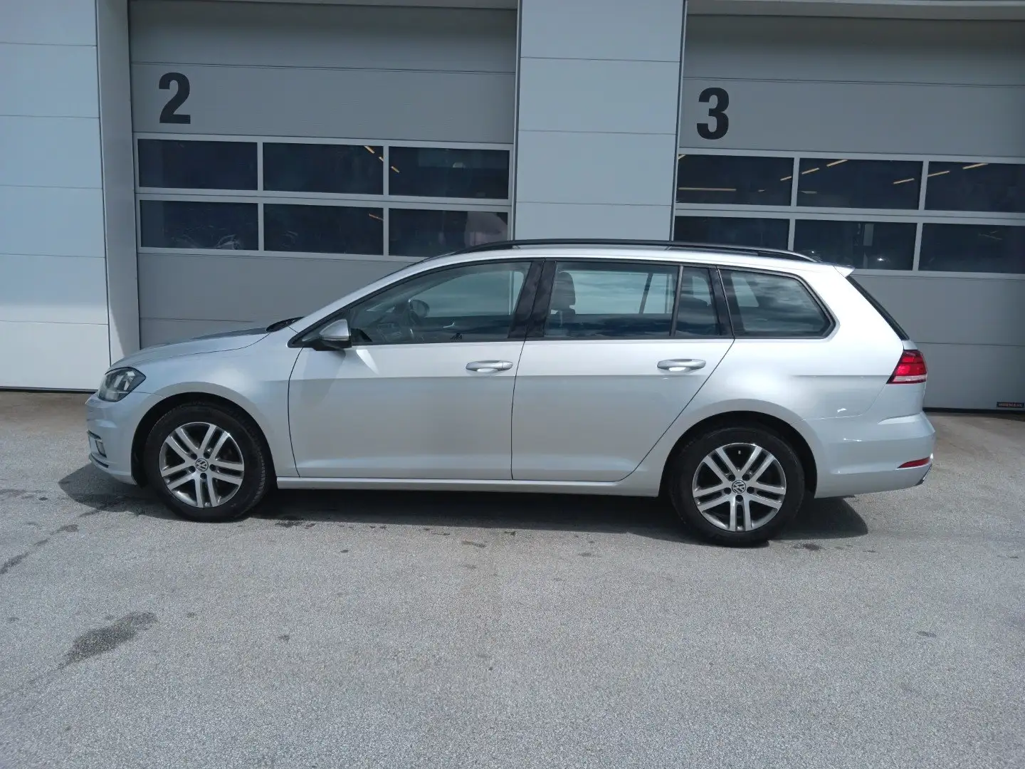 Volkswagen Golf Variant Comfortline BMT/Start-Stopp Silber - 2