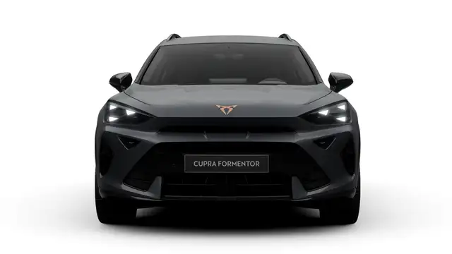Cupra Formentor view 3
