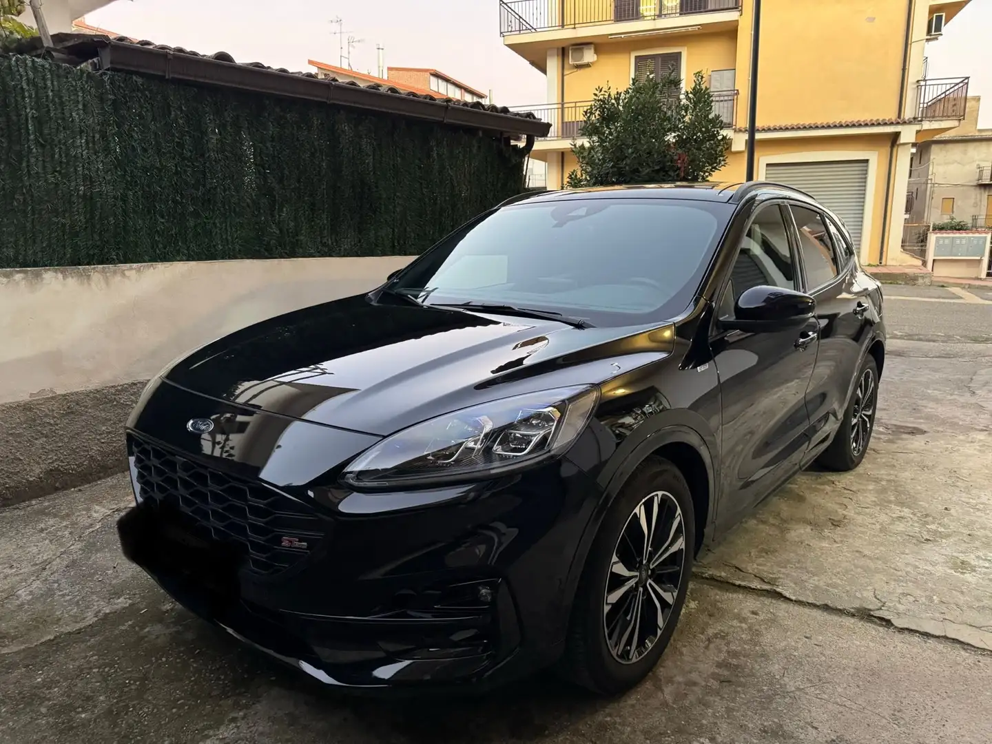 Ford Kuga 1.5 ecoblue ST-Line X Design 2wd 120cv auto - 1