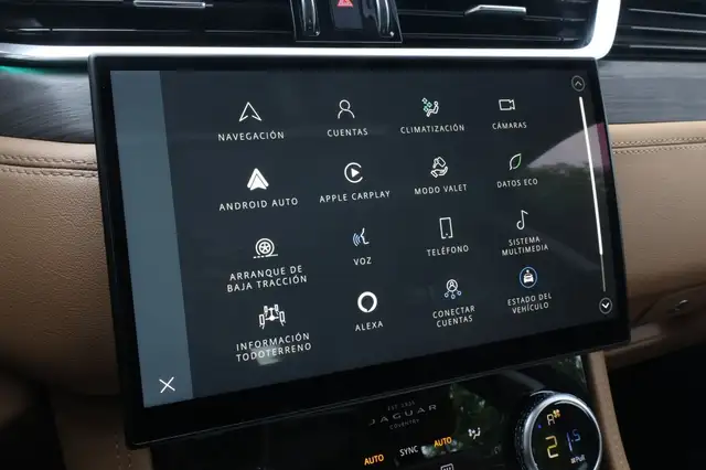 Jaguar F-Pace view 15
