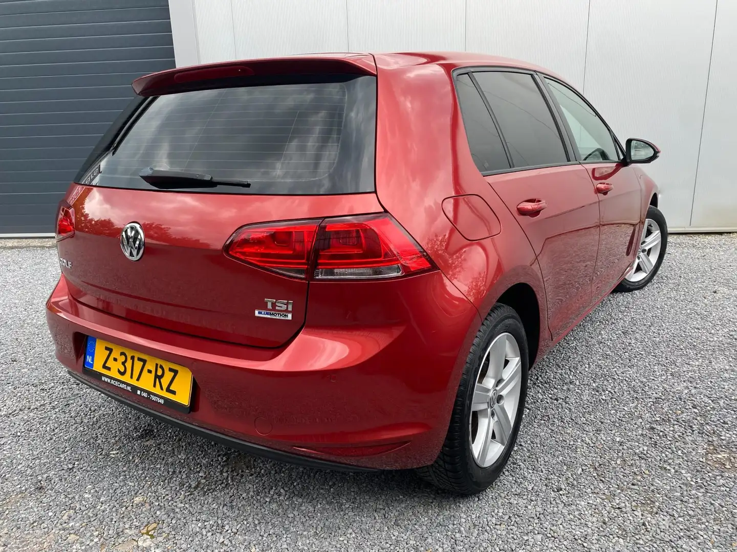 Volkswagen Golf 1.2 TSI Bleumotion | Stoelverw|PDC-Parkpilot| Rot - 2