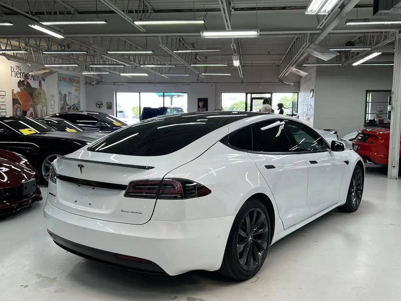 Tesla Model S fotografie Tesla Model S