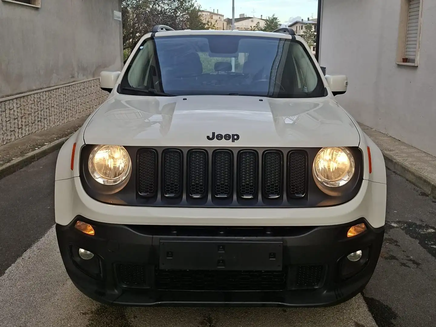 Jeep Renegade Renegade 1.6 mjt Dawn Of Justice fwd 120cv Bianco - 2