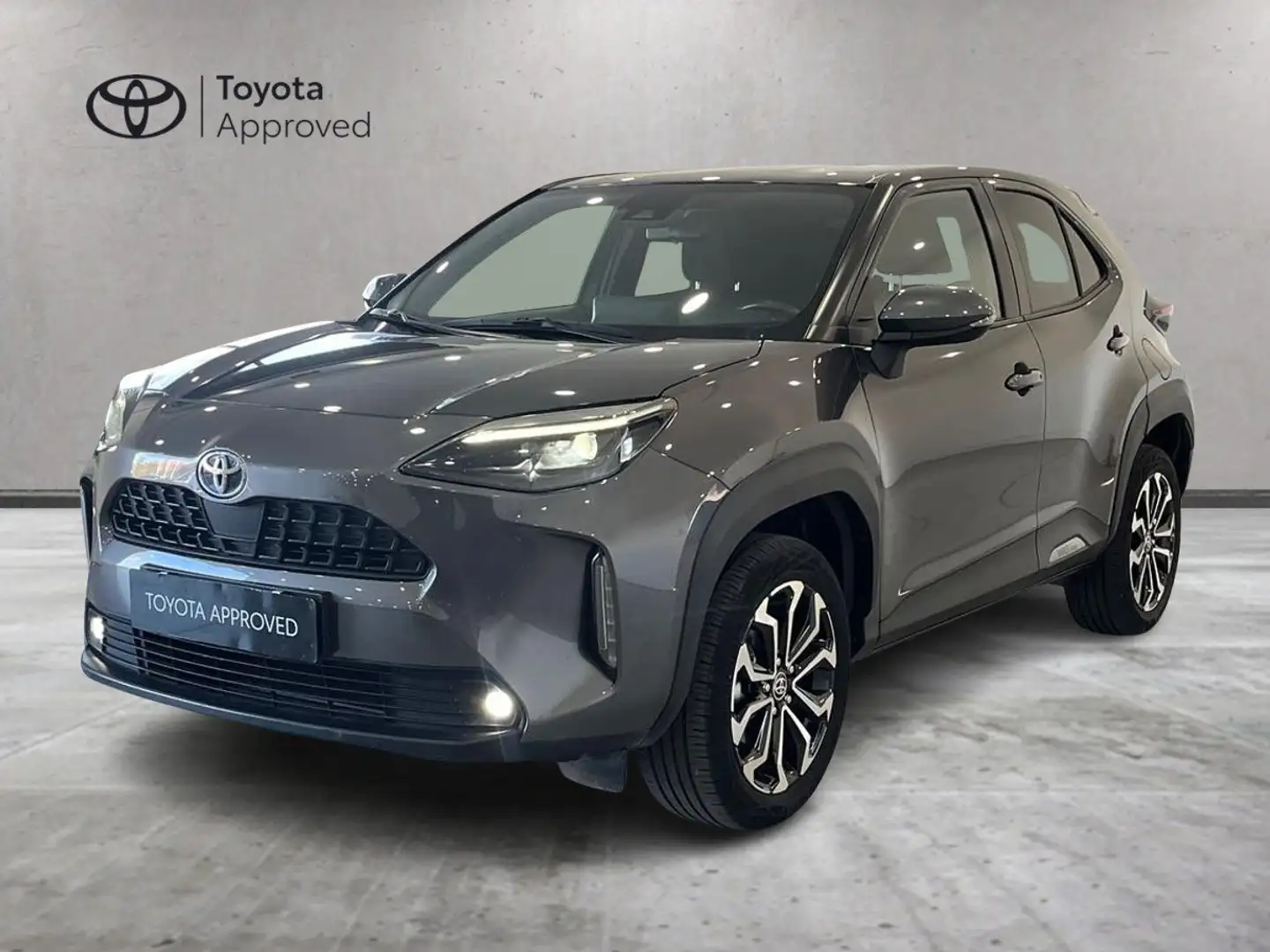 Toyota Yaris Cross Yaris Cross 1.5h Trend fwd 116cv e-cvt Grau - 1